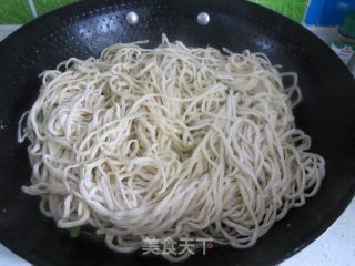 Braised Noodles with Beans recipe