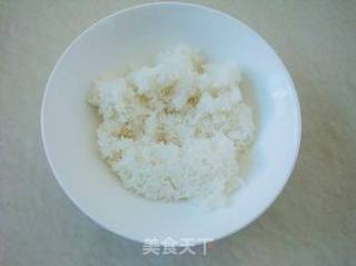 Both A Staple Food and A Snack-happy Rice Ball recipe