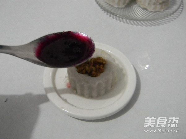 Walnut Blueberry Taro Cake recipe
