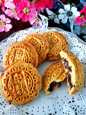 Cantonese-style Red Bean Paste Mooncakes recipe