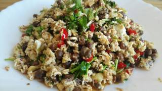 Scrambled Eggs with Salted Beans recipe