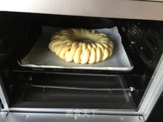 #四session Baking Contest and is Love to Eat Festival# Honey Bean Garland Bread recipe