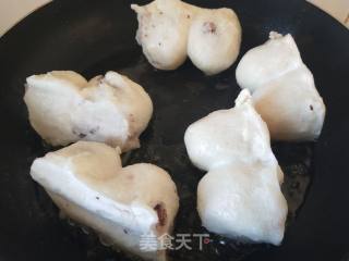 Fried Dongbei Sticky Bean Buns recipe