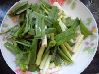 A Good Partner for Rice-twice-cooked Pork with Garlic Sprouts recipe