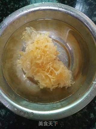 Sydney White Fungus Soup recipe