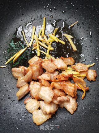 Stir-fried Pork with String Beans recipe