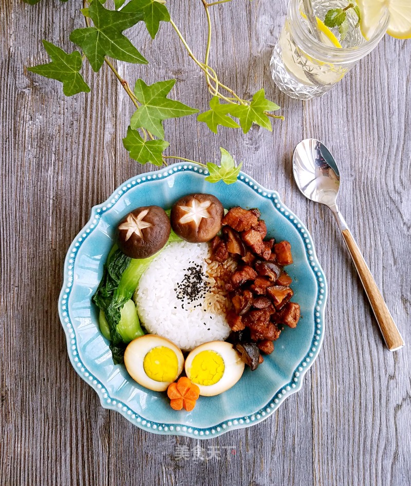 Mushroom Braised Pork Rice recipe