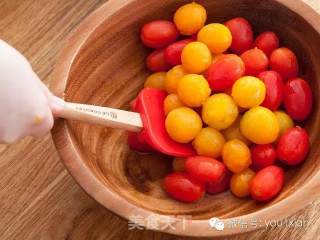 Small Tomatoes in Vinegar recipe