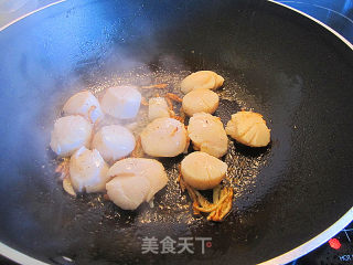 Delicious Scallop Enoki Mushroom Soup recipe