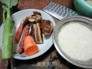 Claypot Rice with Colored Vegetables and Salami recipe