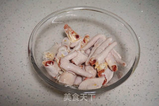 Dai Flavor Lemon Soaked Chicken Feet recipe