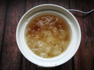 Peach Gum Soap Japonica Rice Tremella Soup recipe