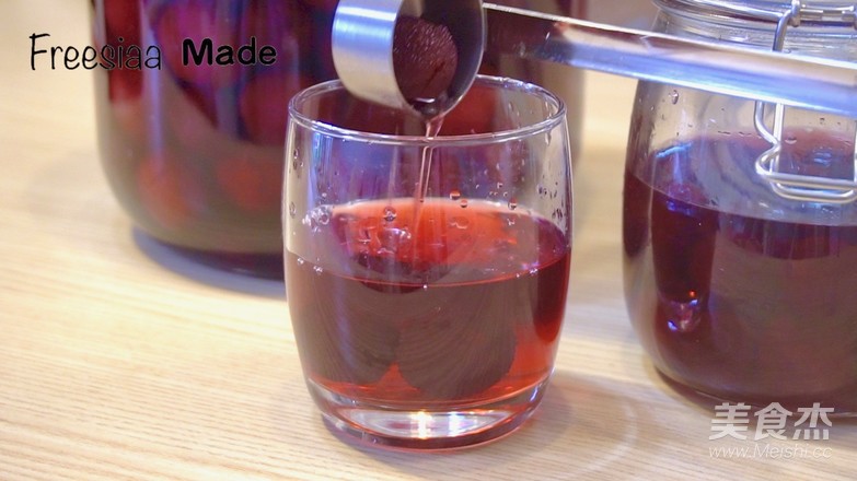 Video Soaked Bayberry Wine recipe