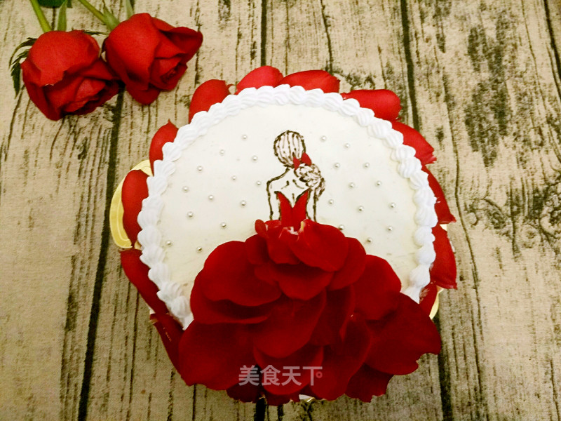 Valentine's Day Rose Cake