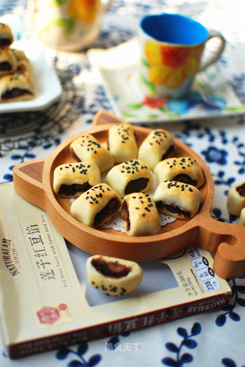Lotus Seeds and Red Beans One Bite recipe