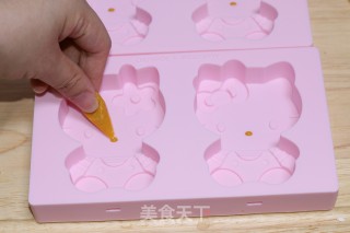 Kitty Cream Popsicles recipe