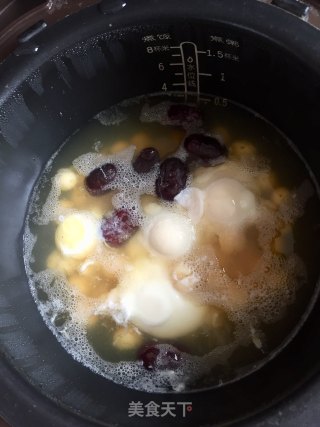 Lotus Seed Sweet Soup recipe