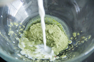 How to Make Two-color Matcha Pudding recipe