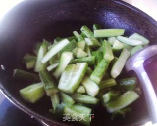 Hot Pepper Cucumber Strips recipe