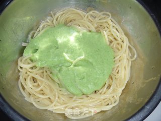 Pasta with Green Sauce recipe