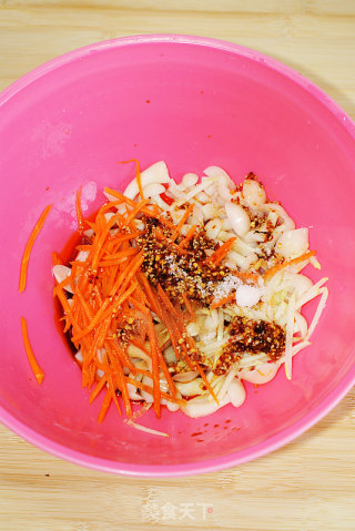 White Jade Mushroom with Cold Sauce recipe