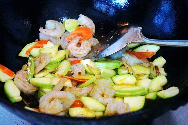 Fried Zucchini with Shrimp recipe