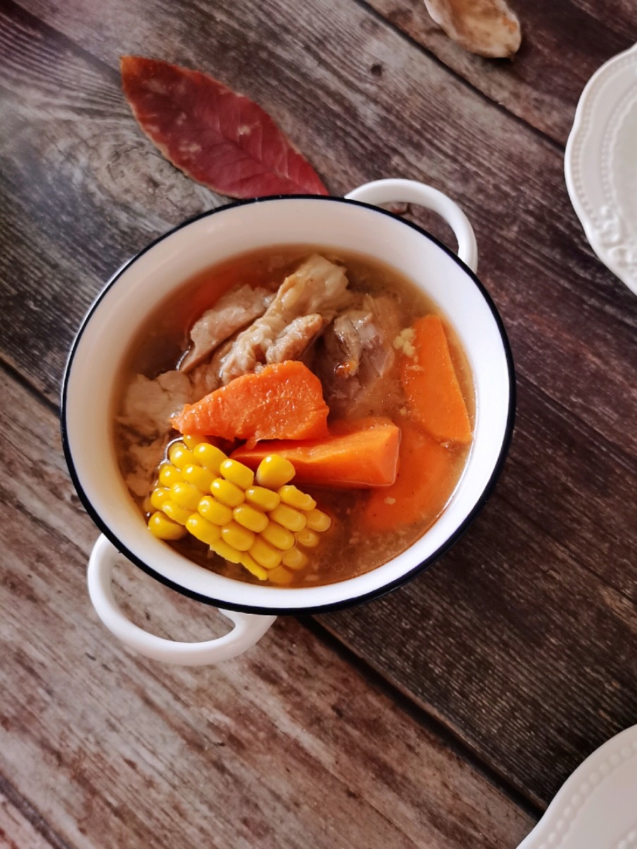 Carrot Corn Big Bone Soup recipe