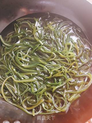 Minced Garlic Kelp Shreds recipe