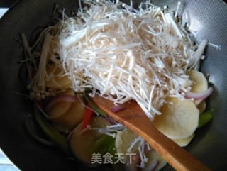 Spicy Bullfrog Pot recipe