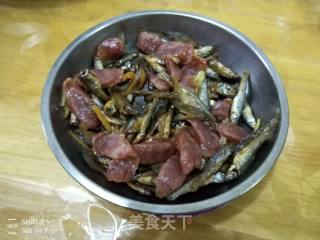 Dried River Fish Steamed Sausage recipe