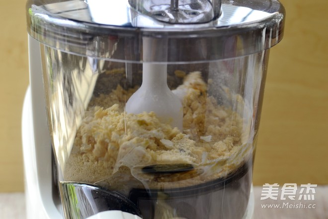 Pumpkin Noodles with Peanut Butter recipe