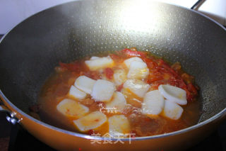 Sweet and Sour Rice Cake Cooked in Tomato Sauce recipe