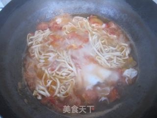 Tomato and Egg Noodles recipe