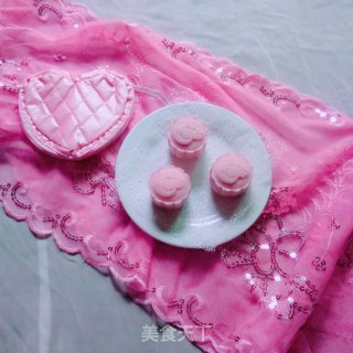 Pink Pig Peppa Snowy Mooncakes recipe