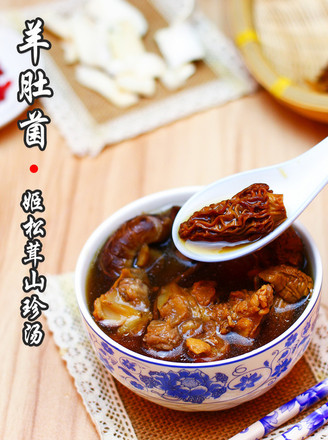 Guangdong Old Fire Soup-morel Agaricus and Mixed Mushroom Soup