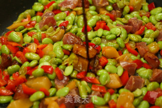 Fried Edamame with Crispy Radish recipe