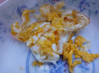 Stir-fried Rice Noodles with Leek recipe