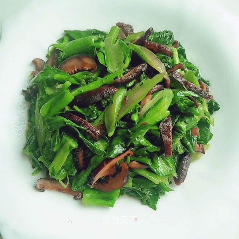 Stir-fried Shiitake Mushrooms with Vegetable Core recipe
