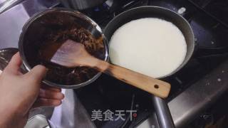 Onion Cream Soup with Butter Bread recipe