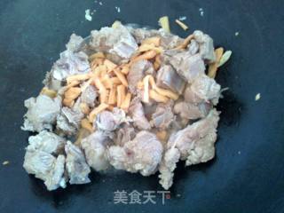 Fried Pork with Dried Radish recipe