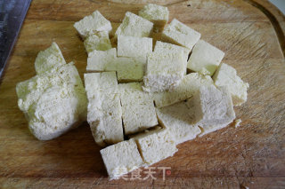 Stewed Frozen Tofu with Pipefish recipe