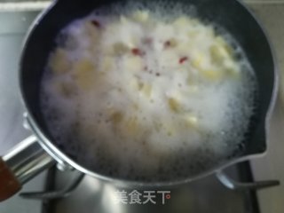 Apple Rice Cake Soup with Glutinous Rice recipe