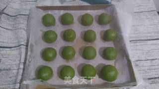 Meringue Matcha Mochi Buns recipe