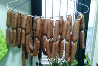 【wuhan】【homemade Black Pepper Crispy Sausage】 recipe