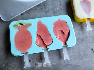 Strawberry Chocolate Ice Cream recipe