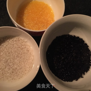 Purple Rice Porridge with Corn Ballast recipe