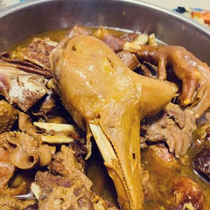 Big Goose Stewed in Iron Pan recipe