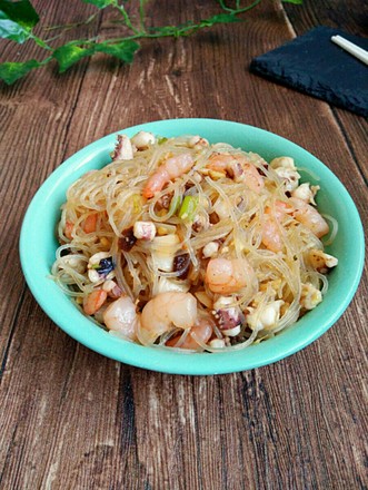 Fried Vermicelli with Seafood