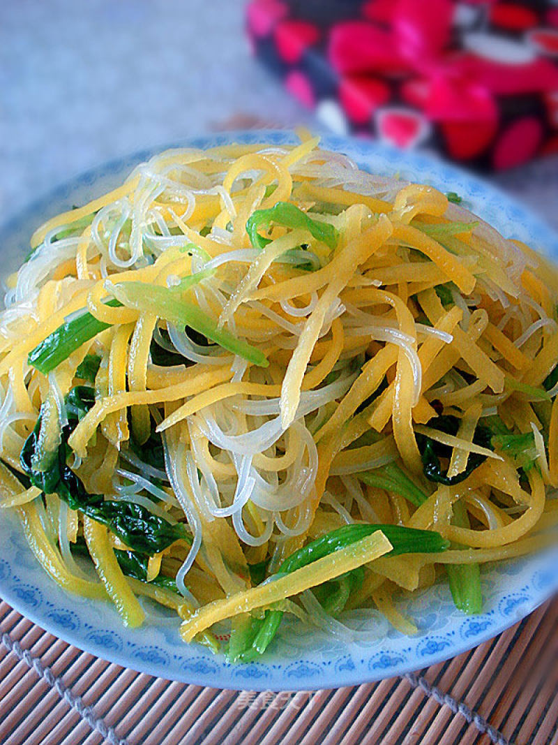 Carrots Mixed with Vermicelli recipe