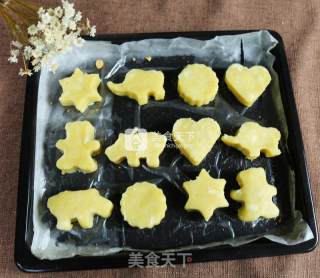 Love Fortune Cookies--how to Make Crispy Almond Cookies recipe